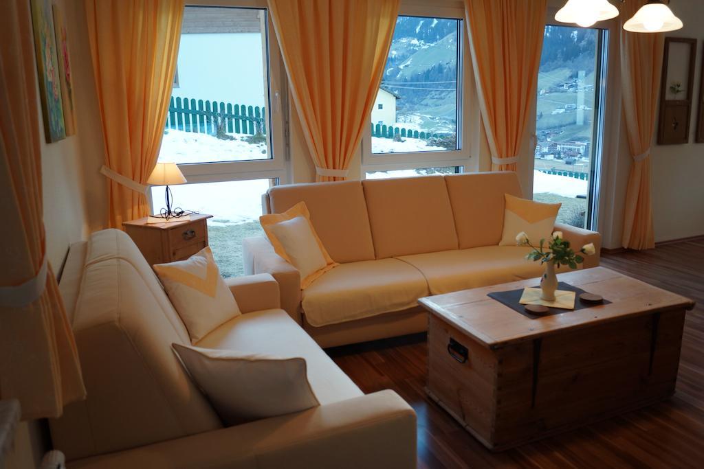 Chalet Olympia ノイシュティフト・イム・シュトゥーバイタール エクステリア 写真