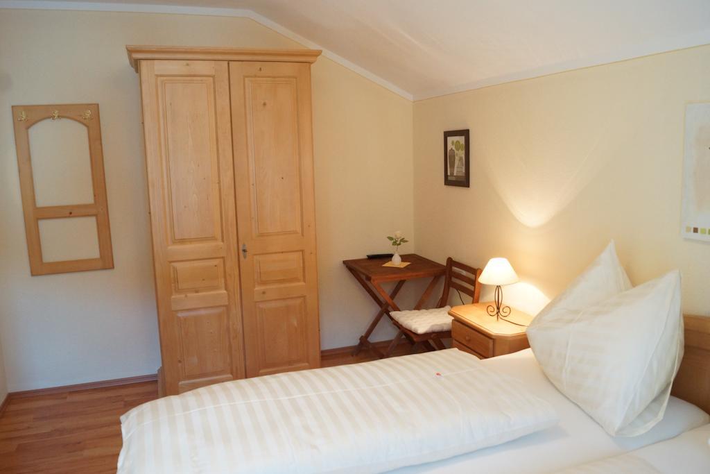 Chalet Olympia ノイシュティフト・イム・シュトゥーバイタール 部屋 写真